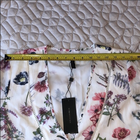 NWT Bcbg MAXAZRIA beautiful dress 👗 - Picture 5 of 8